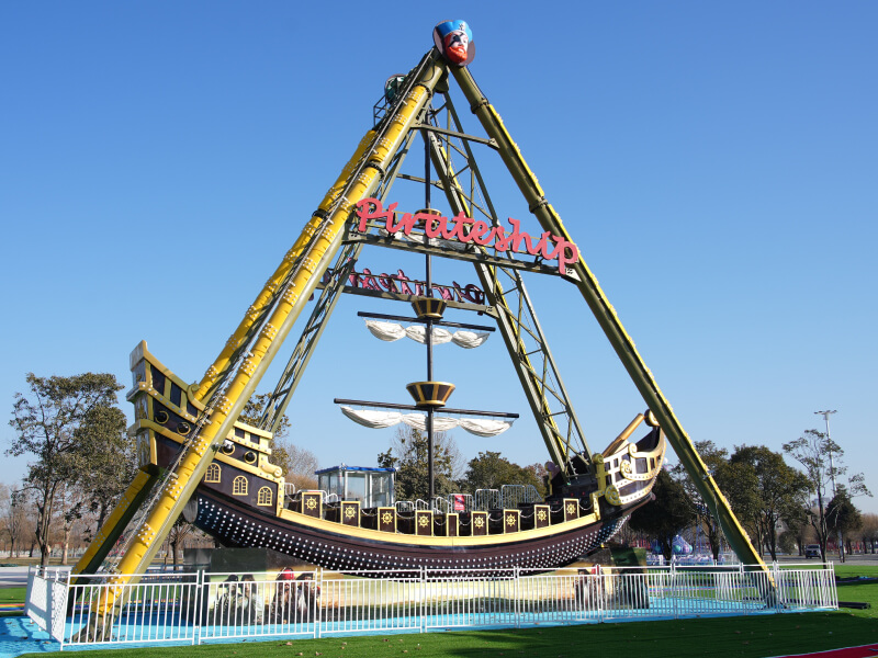 40 Seats Pirate Ship